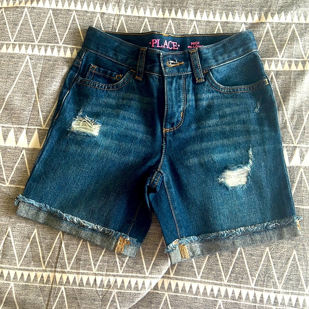 Denim shorts, size 8 Slim